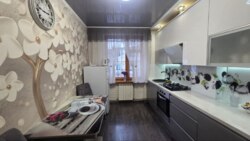 Шикарная 3 комнатная СТАЛИНКА фото 1 Шикарная 3 комнатная СТАЛИНКА фото 1