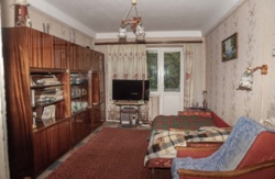 Продаж 4 кімнатної квартири на зручному третьому поверсі! фото 2 Продаж 4 кімнатної квартири на зручному третьому поверсі! фото 2