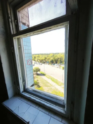 Продається 2 кімнатна квартира на Лівому березі 11 мкрн. фото 4 Продається 2 кімнатна квартира на Лівому березі 11 мкрн. фото 4