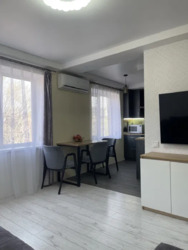 Продается квартира Ковалевича, Каменское, Каменское, Днепропетровская, центр фото 3 Продается квартира Ковалевича, Каменское, Каменское, Днепропетровская, центр фото 3