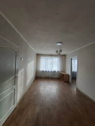 Продается двухкомнатная квартира по улице Сиренка ( автовокзал ). фото 2 Продается двухкомнатная квартира по улице Сиренка ( автовокзал ). фото 2