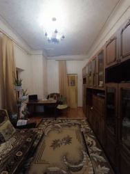 Продаж 4кімн. з АЕО в Центрі! Заходь та Живи! фото 1 Продаж 4кімн. з АЕО в Центрі! Заходь та Живи! фото 1