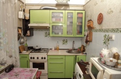 Продаж 4 кімнатної квартири на зручному третьому поверсі! фото 1 Продаж 4 кімнатної квартири на зручному третьому поверсі! фото 1