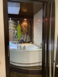 4� �������� 130 �2 � ������� u ��������.��� ���� 8