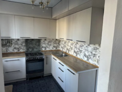 Продам 4 ком квартиру АГО фото 11 Продам 4 ком квартиру АГО фото 11