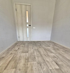 Продам 2х комнатную фото 2 Продам 2х комнатную фото 2