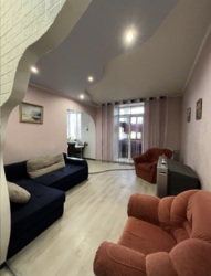 Продам 3-х комнатную квартиру в центре с мебелью .Сертификат фото 8 Продам 3-х комнатную квартиру в центре с мебелью .Сертификат фото 8