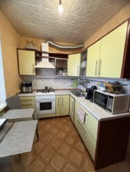 Продам трехкомнатную квартиру с холлом, 5 мкрн. фото 1 Продам трехкомнатную квартиру с холлом, 5 мкрн. фото 1