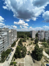 Продам 3-х кімнатну квартиру з АГО 5 мкрн фото 1 Продам 3-х кімнатну квартиру з АГО 5 мкрн фото 1