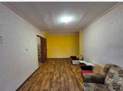 Продам 3 комнатную квартиру на пр Гимназический возле городского парка фото 2 Продам 3 комнатную квартиру на пр Гимназический возле городского парка фото 2