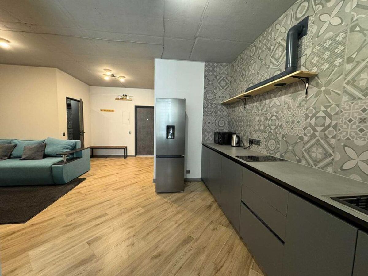 ��������� �����, 43 �2, ���� 2-��� �����, 7� ������. ���� 1