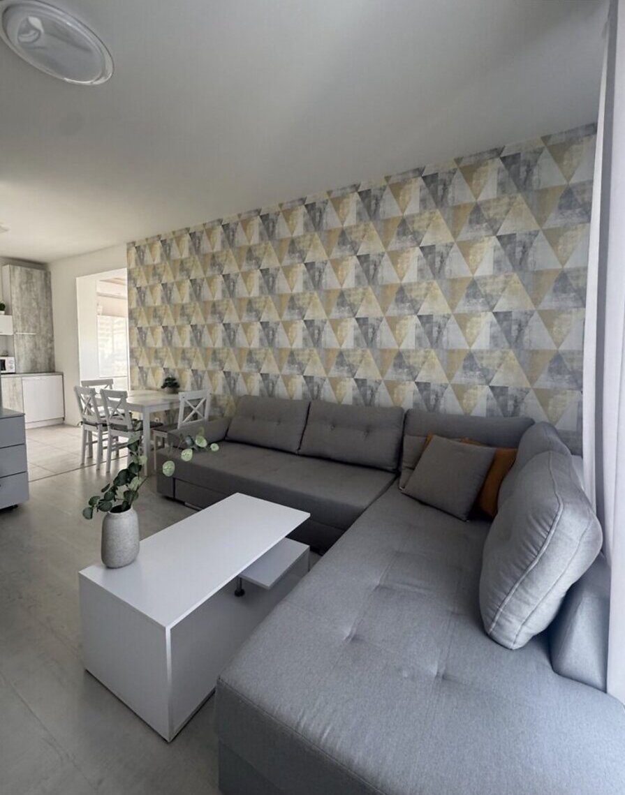 ������ �������� �� ������ 89999 ���� 1