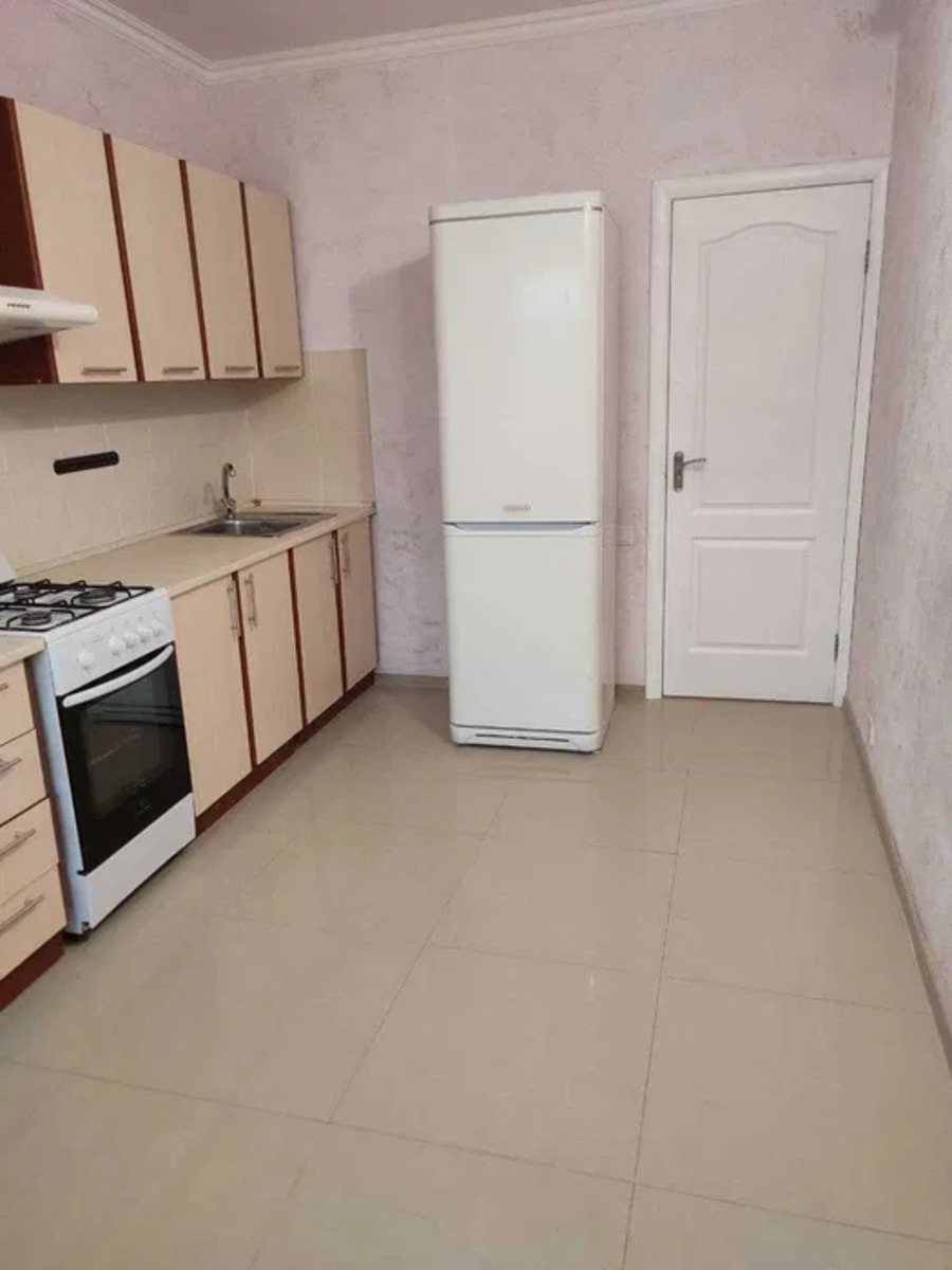 ������ 1-��������� �������� � �� �����, 61 500 $ ���� 1