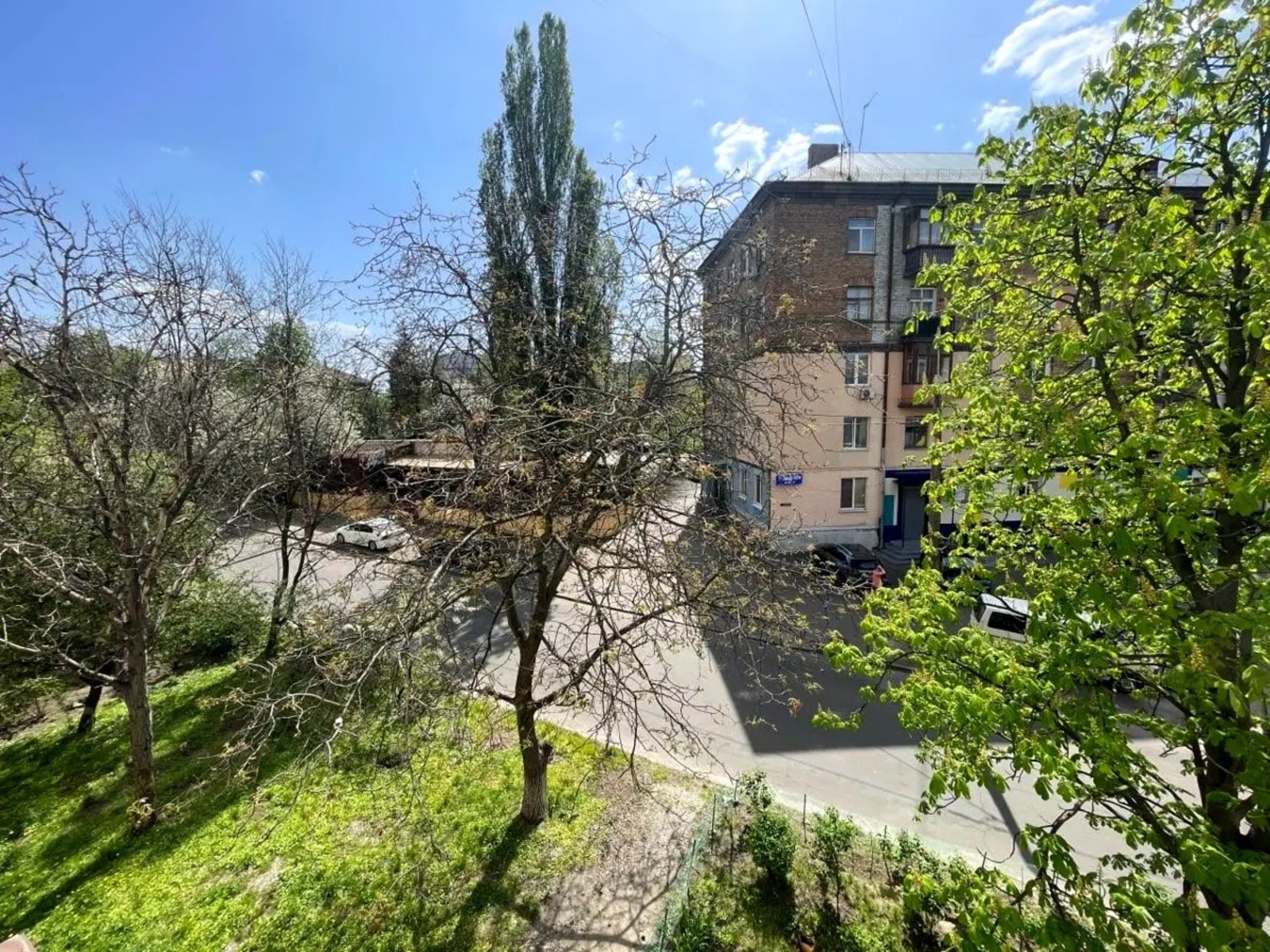 Продаж 1 квартири 39 м2, метро Деміївська, Голосіївській рай. фото 1 Продаж 1 квартири 39 м2, метро Деміївська, Голосіївській рай. фото 1