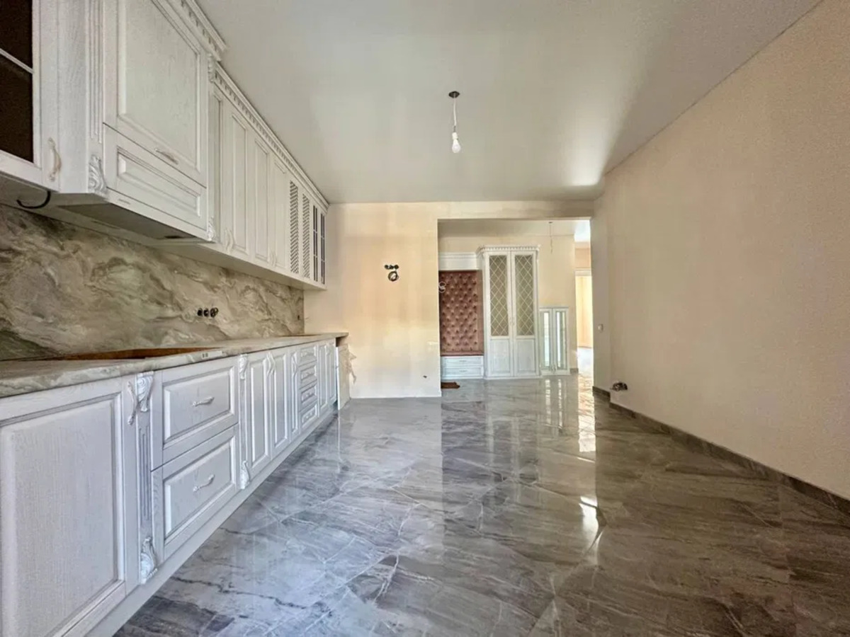 ������ �������� �� ��������� ����� 90000 ���� 1