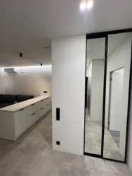  2   . 쳿  West House  12