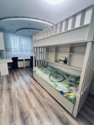 ������ 4 �������, ��������� �� �����, ���������� �������. ���� 15