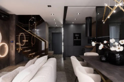 :   Crystal Avenue  , 350 000.  1