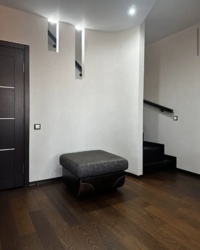 ������ ������ �������� � ��������.���.�������.140000$. ���� 9