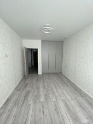  1-   'Crystal avenue' 85000  7