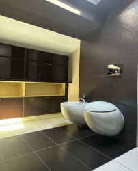 ������ ������ �������� � ��������.���.�������.140000$. ���� 15