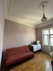  1-  42 2,   , ,    5