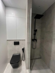  2   . 쳿  West House  16
