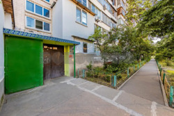 ������ 1�, ����������� 43�, 1 ������ � ����������, 36�2. ���� 19