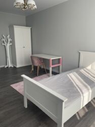  2-   Paradise Avenue 85000  6