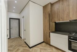 ������ �������� � �� ��������� ����� 79000 ���� 12