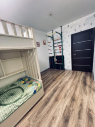 ������ 4 �������, ��������� �� �����, ���������� �������. ���� 16