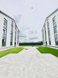  1-  .  ( / )  'Brabant Park' 40 2, 30000 ..  4
