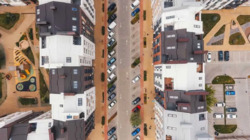    142 2   CENTER, . .  18