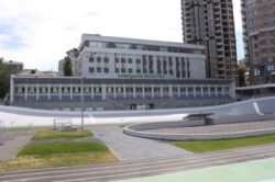  3-   볺 330000  12