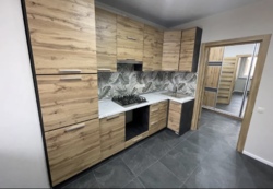 ������ 2� �������� � ��������.85000$. ���� 18