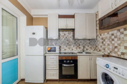 ������ 1�, ����������� 43�, 1 ������ � ����������, 36�2. ���� 8