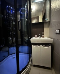 ������ ������ �������� � ��������.���.�������.140000$. ���� 12