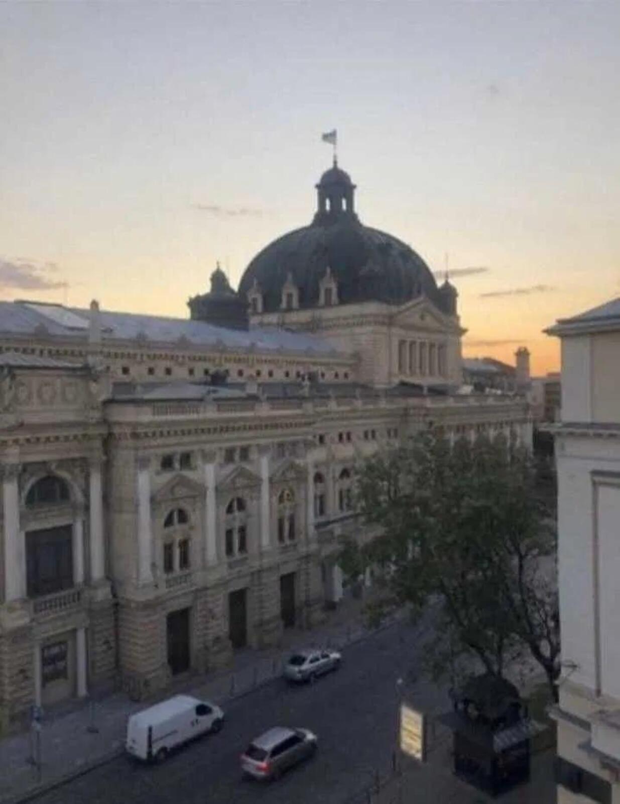 Продається квартира Львівська, Львів, Галицький, Свободи проспект фото 1 Продається квартира Львівська, Львів, Галицький, Свободи проспект фото 1