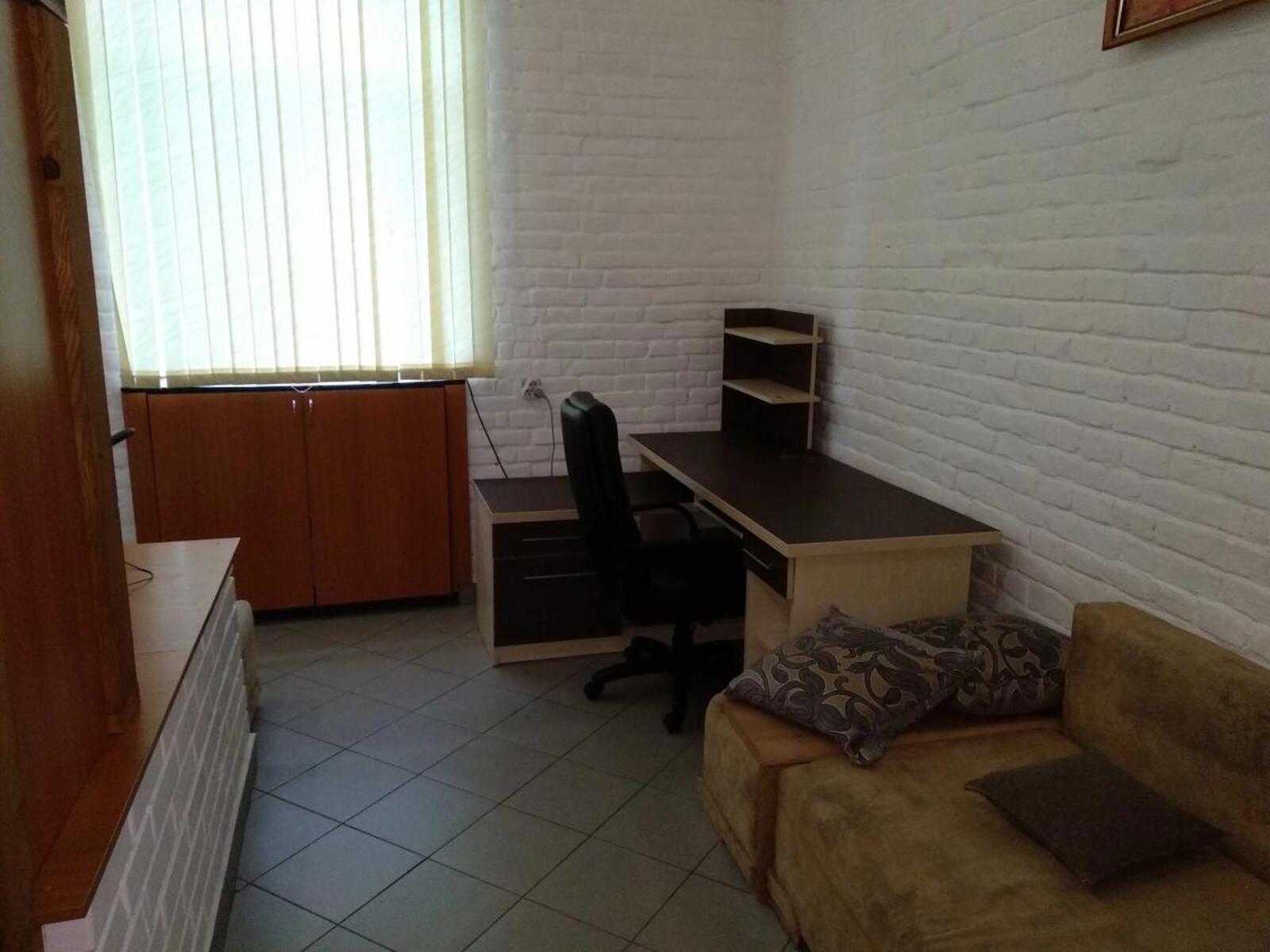 Продається квартира Львівська, Львів, Франківський, Єфремова, 62 фото 1 Продається квартира Львівська, Львів, Франківський, Єфремова, 62 фото 1