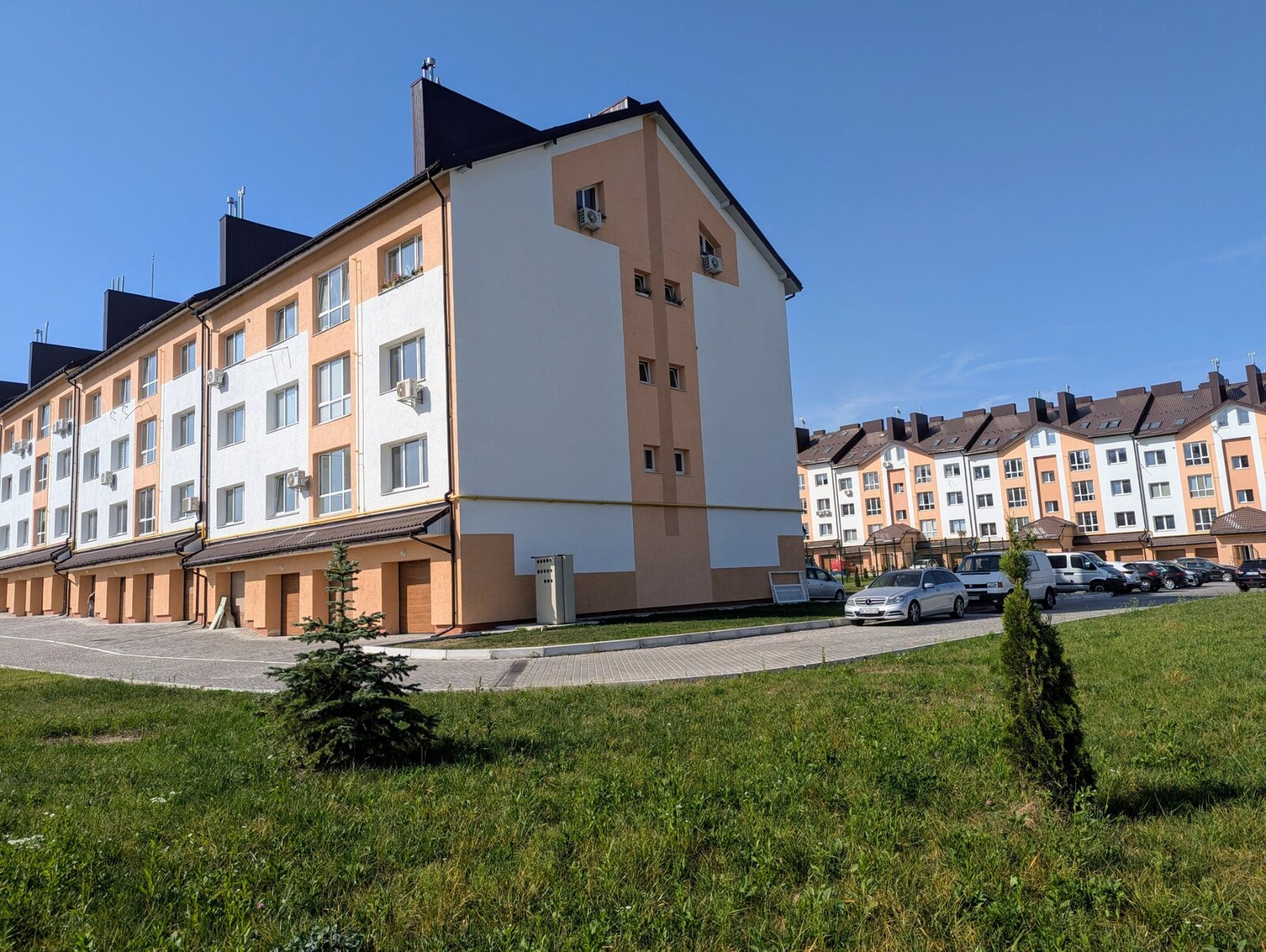 Продаж квартири 75м2 ДАнбуд фото 1 Продаж квартири 75м2 ДАнбуд фото 1