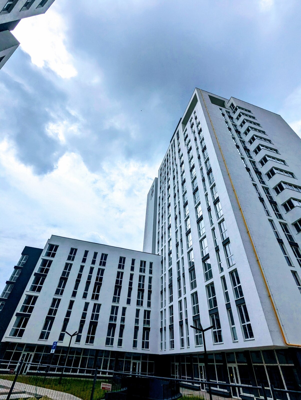 Продається квартира Львівська, Львів, Франківський, Володимира Великого, 10 фото 1 Продається квартира Львівська, Львів, Франківський, Володимира Великого, 10 фото 1