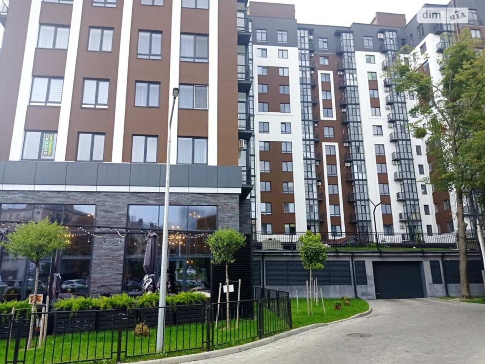 Продається елегантна квартира у центрі міста фото 1 Продається елегантна квартира у центрі міста фото 1