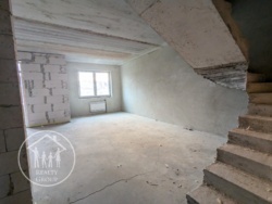 продаж квартири з мансардою ДАНБУД фото 10 продаж квартири з мансардою ДАНБУД фото 10