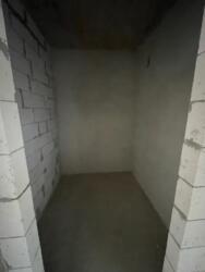   , , ,   6