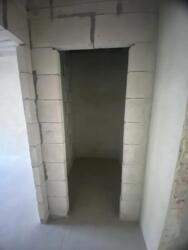   , , , , 2  8