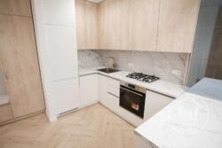 Продається квартира Роксоляни вул., Львів, Львівська, Залізничний фото 8 Продається квартира Роксоляни вул., Львів, Львівська, Залізничний фото 8