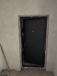   , ,   5