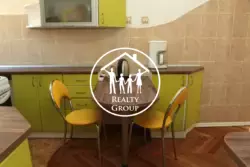   , , ,    5