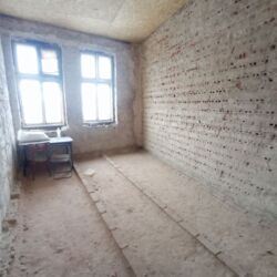 1    . .,      ,    1