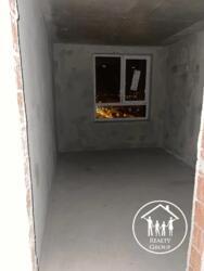   , , ,    10